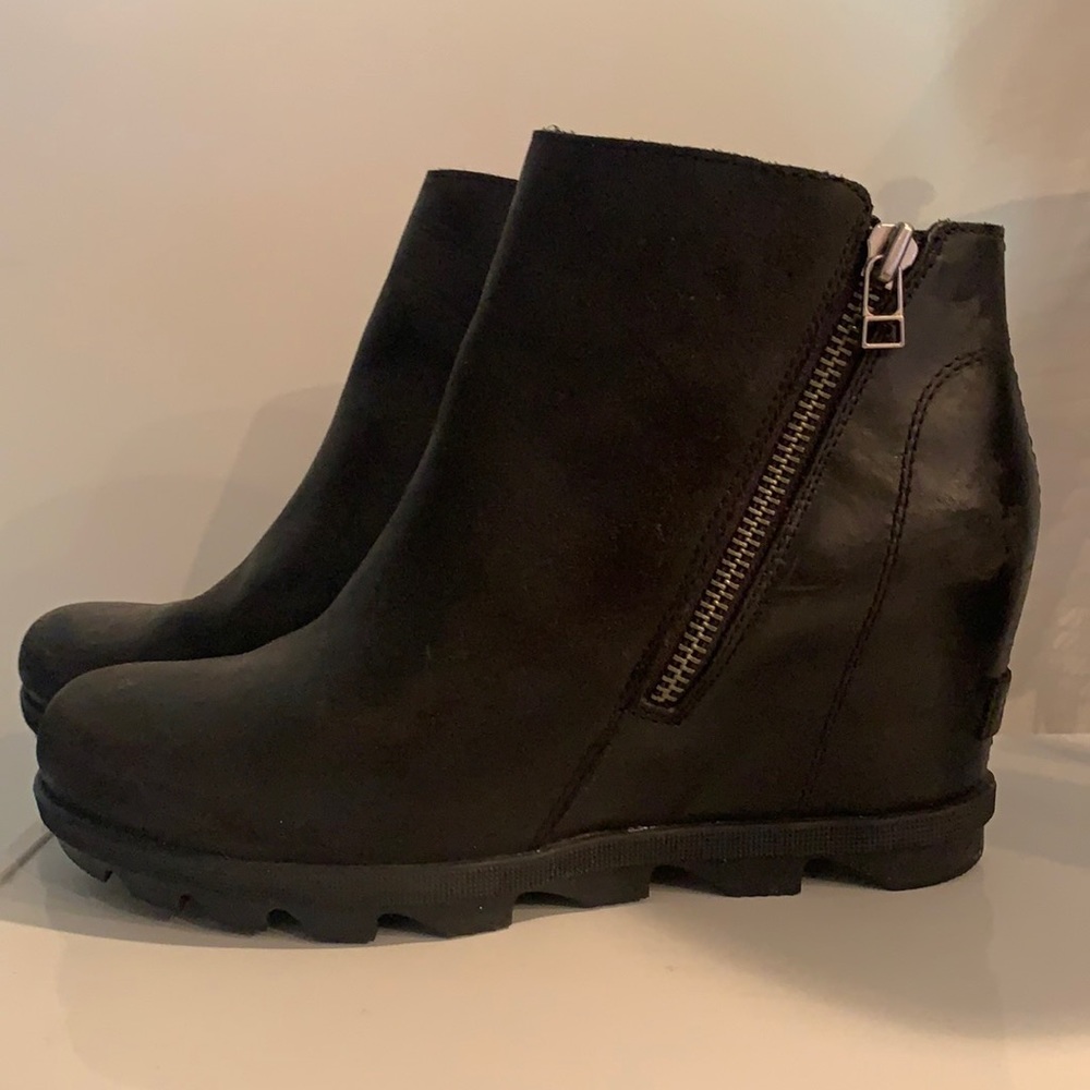 Black Sorel Wedges - Size 9
